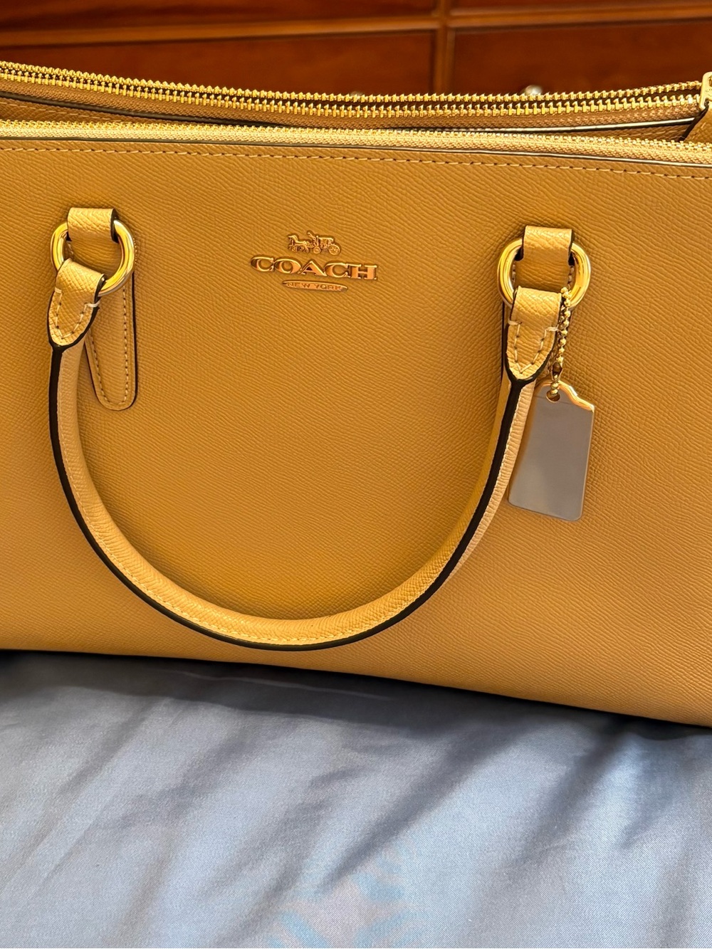 Coach Mustard Yellow Leather Tote with Gold Hardware BRAND NEW